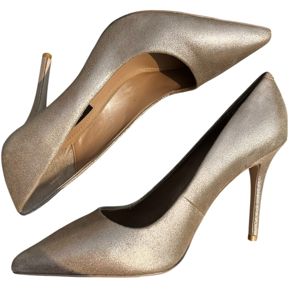 NEW! White House Black Market Soft Shimmering Gold Heels - Picture 7 of 8